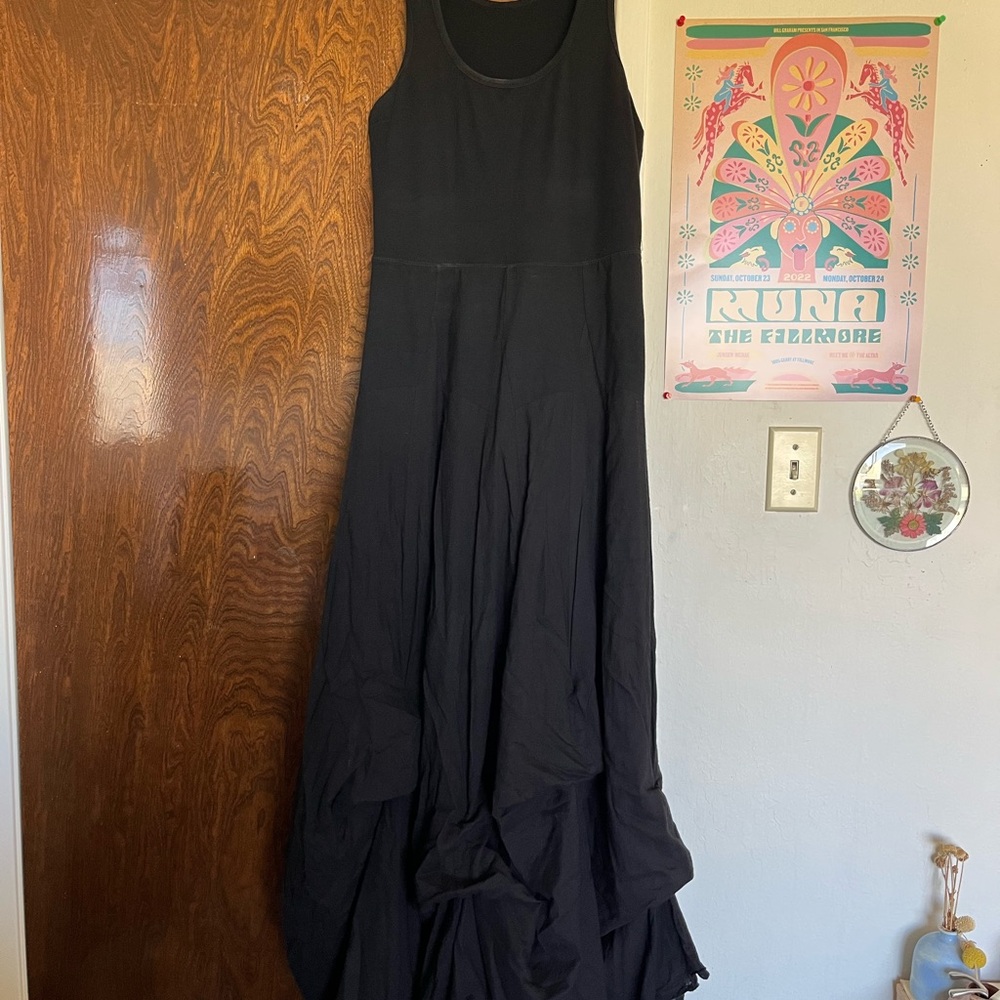 Elegant Black Maxi Dress